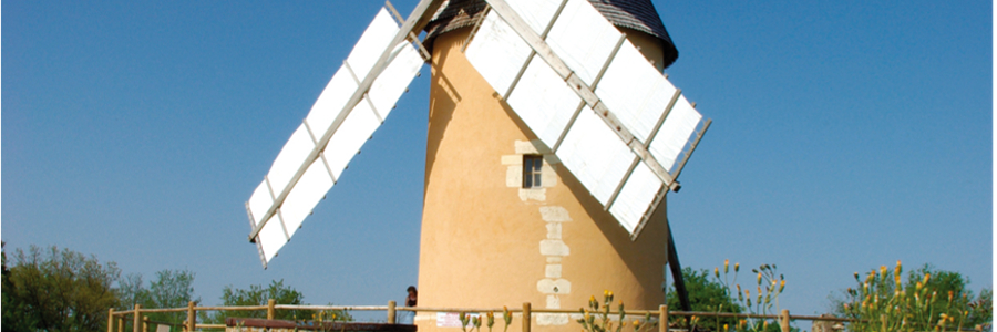 LE MOULIN DU GRAND PUY � LANSAC - BOURG EN GIRONDE